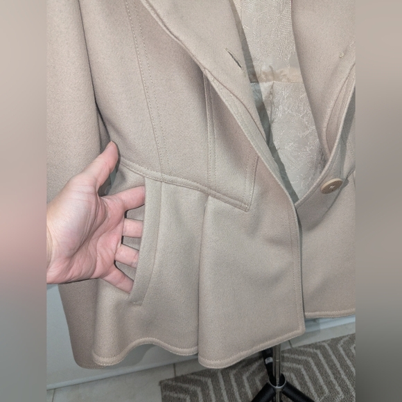 TED BAKER BEIGE / TAN  WOOL & CASHMERE BLEND SHORT COAT - Picture 7 of 16